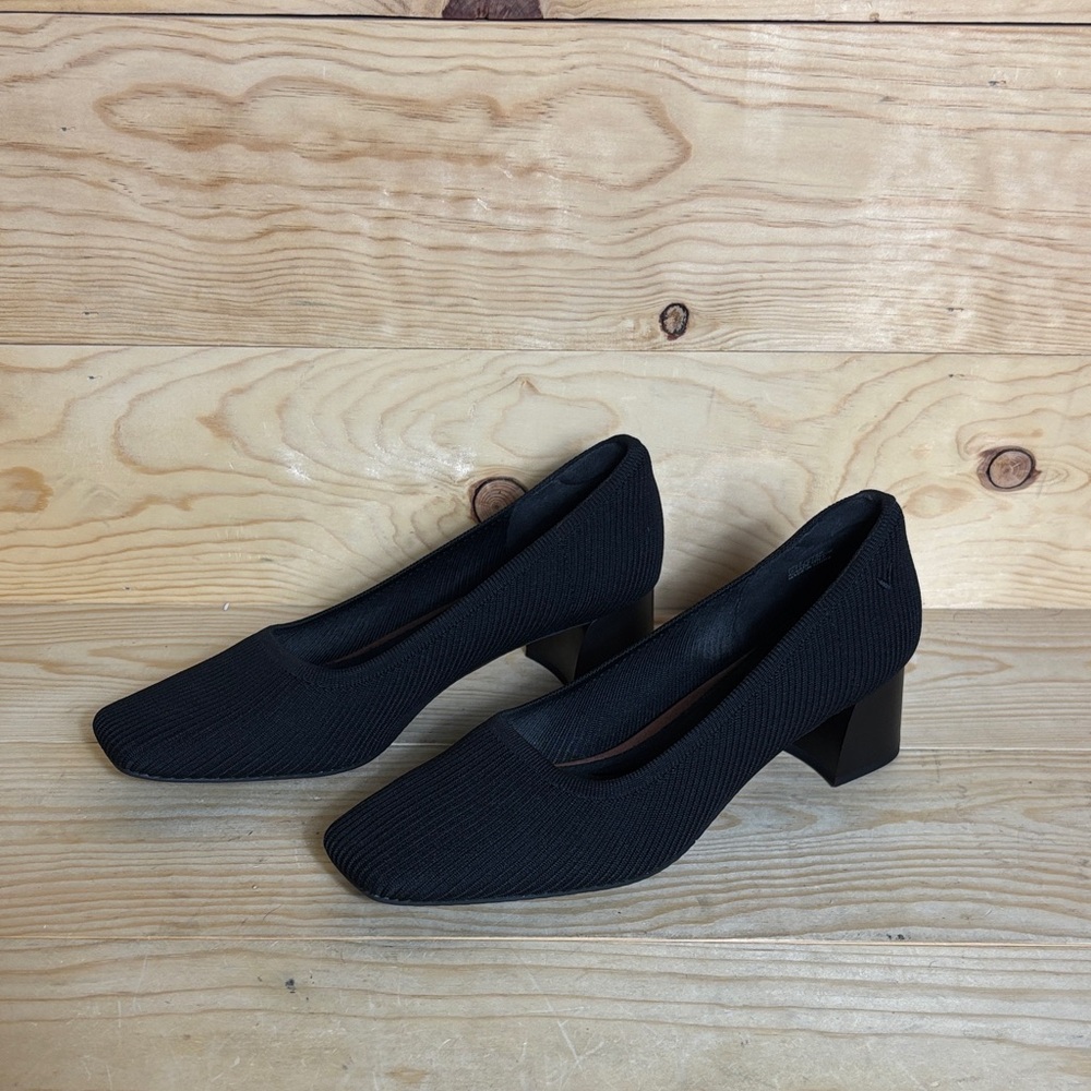 Vivaia Elegant Black Women's square toe Heels‎